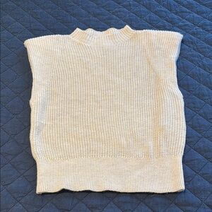 Aritzia Padded Shoulder Sleeveless Sweater
